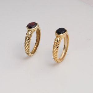 Bague en laiton Moku Jewellery, onyx noir ovale facetté, taille fixe, style glamour, pierre de naissance de juillet, bijoux faits à la main pour femmes - Product Image 6