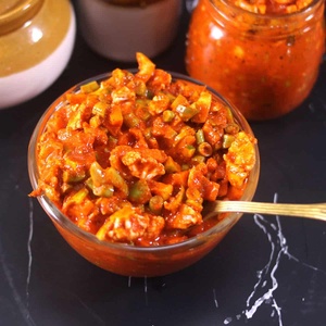 Encurtido de Vegetales Mixtos Picantes (Achar) Conservado en Aceite, Listo para Comer - Product Image 2