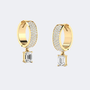 Boucles d'oreilles pendantes linéaires / Huggie Pavé, 1,50 carat total, rondes et émeraudes, serties à griffes - Product Image 4