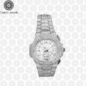 Montre de luxe pour homme Charm Jewells en acier inoxydable, boîtier de 40 mm, mouvement mécanique, accents de diamants, bracelet en cuir, étanche 10 bars - Product Image 4