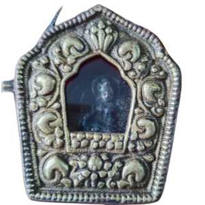 Colgantes Religiosos Tibetanos de Metal Blanco Plateado con Turquesa para Ocasiones de Fiesta Unisex - Product Image 4