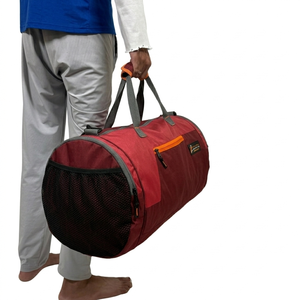 Sacs de voyage imperméables, sacs de sport en tissu résistant, design spacieux, sangle réglable, sac de sport pour la gym et le fitness - Product Image 3
