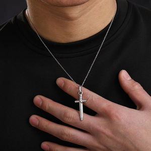 Collar con colgante religioso en forma de espada con cristales de imitación, aleación chapada en oro y plata, joyería de regalo unisex - Product Image 2