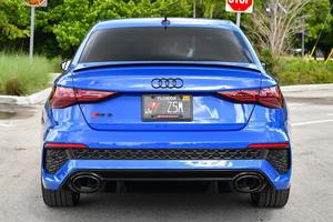 Auto Usado Confiable, Audi RS3 Turbo <span class=keywords><strong>2023</strong></span> de 5 Cilindros, Color <span class=keywords><strong>Azul</strong></span> Nogaro Metálico Exclusivo de Audi - Product Image 4
