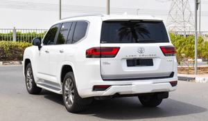 HEY-2022 para SUV Automático de 5 Plazas, Asientos de Cuero Blancos, Control de Crucero ACC, Neumáticos R20, Tracción en las Cuatro Ruedas, Visión Trasera de 360° - Product Image 4