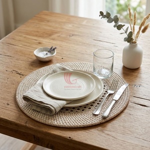 Set de table rond en rotin tressé, dessous de plat en osier couleur naturelle fait main pour la décoration intérieure, vente en gros Vietnam - Product Image 2