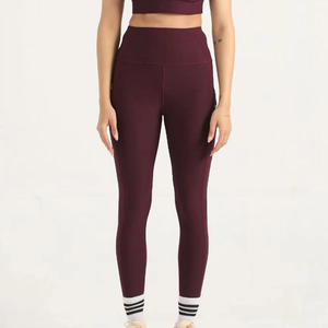 Ensemble de soutien-gorge de sport et leggings scrunch taille haute pour femme, avec logo personnalisé, pour la gym et le yoga, effet push-up fessier, taille élastique, couleur unie - Product Image 2