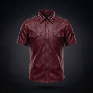 เสื้อเชิ้ตหนังสีแดงเบอร์กันดีแขนสั้นสำหรับผู้ชาย ปกคอพับ สีพื้น สไตล์พังก์ ลำลอง - Product Image 3