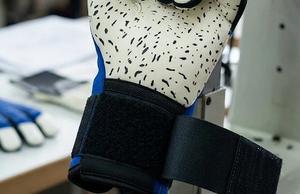 Gants de gardien de but de football, doigts entiers, bleu et blanc, en cuir PU, antidérapants, respirants, avec sangle de poignet réglable, équipement sportif unisexe - Product Image 4