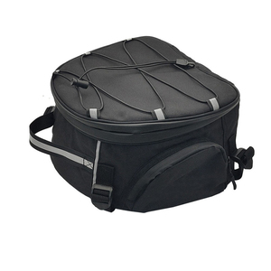 Étui de transport pour casque d'équitation avec intérieur rembourré, tissu durable et fermeture éclair sécurisée pour le rangement et le transport de l'équipement d'équitation - Product Image 5