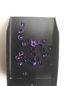 Ametyste africaine naturelle violette 6 mm, pierres précieuses brutes taille brillant pour la fabrication de bijoux - Product Image 6
