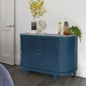 Credenza Ovale da 47 Pollici con 4 Ante, Mobile Buffet Scanalato con Bordi Curvi - Product Image 5