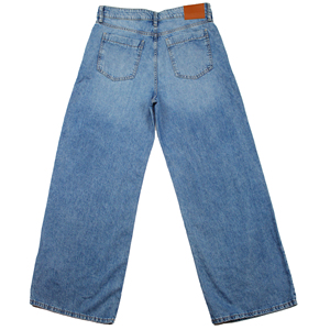 เสื้อผ้าสตรี MASTER TEXTILE ผ้ายีนส์จีบสีกลาง 100% คอตตอน ทรงหลวม เย็บตะเข็บคู่ OEM/ODM - Product Image 3
