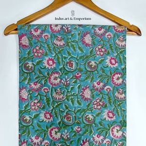 Tela de Algodón Cambray Estampada a Bloques 60x60, Tela de Algodón con Estampado Tradicional Jaipuri - Product Image 3