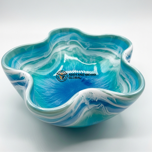 Bol de service décoratif en céramique terracotta bleu classique, écologique et fait main, élégant bol incurvé pour fruits et salades, idéal pour la salle à manger - Product Image 2