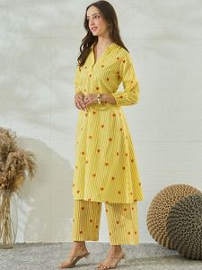 Yellow Striped Print Cotton Quick Dry <b>Kurta</b> Set <b>Women</b> Regular Fit Knee-Length Casual Wear India Pakistan Style Summer Outfit - Product Image 3
