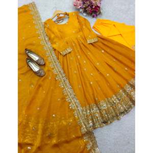 Hermoso vestido de mujer con trabajo de secuencia de bordado incluye conjunto de Pent y Dupatta - Product Image 5