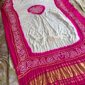 AISHA BANDHEJ, Dupatta de Seda Pura Hecha a Mano al Estilo Indio Bandhani, de Secado Rápido, para Mujer, para Fiestas y Bodas - Product Image 1