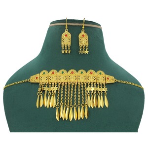 Nuevo y Moderno Juego de Collar y Aretes Chapados en Oro de Primera Calidad con Diseño Árabe Clásico de Dubái, Estilo Femenino de Oriente Medio, para Bodas - Product Image 4