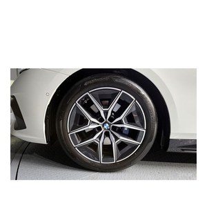 BMW Serie 5 520i M Sport 2023, 32,206 km, Caja de Cambios Automática, Volante a la Izquierda, Asientos de Cuero, Cámara Trasera - Product Image 5