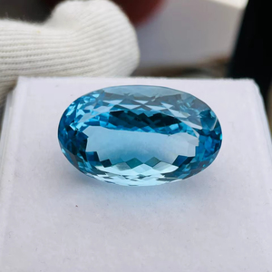 Topaze bleue naturelle, taille ovale, grande taille 50,93 carats, qualité AAA, lustre parfait, disponible à prix avantageux. - Product Image 5