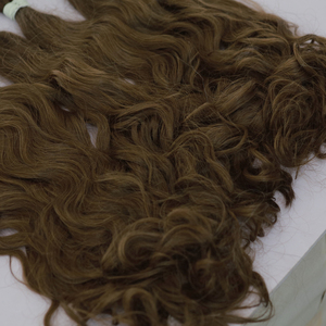 Extensions de cheveux vierges européennes de qualité supérieure, naturelles, ondulées, brunes, en vrac pour les salons - Product Image 3