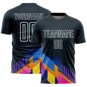 เสื้อฟุตบอลชายแบบสั่งทำพิเศษ พิมพ์ลายแบบ Sublimation ชุดฟุตบอลระบายอากาศได้ดี เหมาะสำหรับการแข่งขันและฝึกซ้อม พร้อมชื่อผู้เล่น ผลิตจากโพลีเอสเตอร์ 100% - Product Image 2