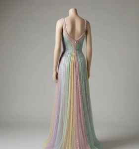Robe de soirée de luxe arc-en-ciel pastel, brodée à la main, sans manches, coupe trapèze, pour bal de promo, vente en gros, fournisseur en vrac, fabricant - Product Image 2