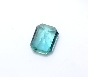 Certified Very <b>Clean</b> Natural Emerald <b>Green</b> Color Octagon Cut Gemstone Size 9.2X7.1X4.8mm Faceted Emerald Loose Gemstone Expoter - Product Image 5