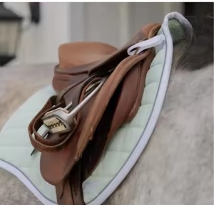 Service OEM : Tapis de selle d'équitation à prix abordable, tissu doux, matériaux de qualité supérieure, tapis de selle pour chevaux - Product Image 6