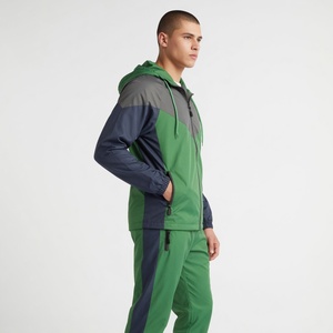 Conjunto Deportivo Casual Personalizado OEM Unisex, Chaqueta Cortavientos con Capucha, Ligera e Impermeable, con Cierre, Pantalones Jogger, para Venta al Por Mayor - Product Image 6