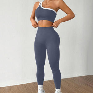 Ensemble de yoga 2 pièces rose pour femme - Tenue de sport active - Product Image 1