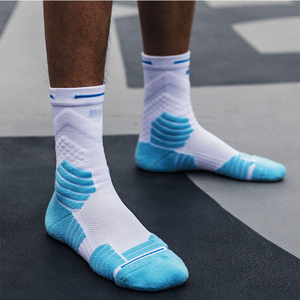 Quality Crew Basketball Customizable <b>Socks</b> for Men Youth <b>Breathable</b> Anti-Bacterial Cotton Sports <b>Socks</b> Custom Embroidery Logo - Product Image 1