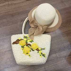 Sac fourre-tout décontracté en paille tressée, style boîte, vintage, rond, avec bandoulière en cuir PU, fermeture éclair et broderie - Product Image 2