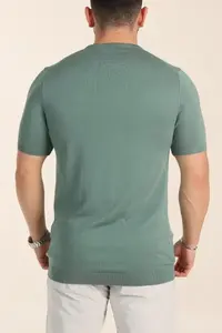 เสื้อยืดผู้ชายดีไซน์ล่าสุด สไตล์ใหม่ล่าสุด เสื้อยืดแขนสั้นสำหรับผู้ชาย รับสกรีนโลโก้ เสื้อยืดออกกำลังกายผ้าฝ้ายยืดหยุ่นสำหรับผู้ชาย - Product Image 3