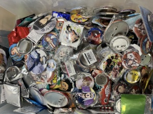 Anime-Design Runde Metallabzeichen im Großhandel Gebrauchte Anime-Waren - Product Image 4