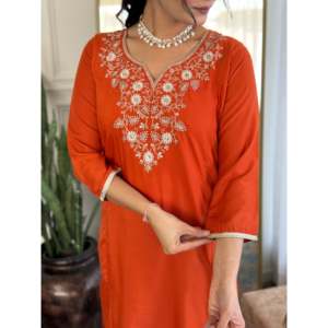 Ensemble Kurti, pantalon et dupatta en viscose et mousseline brodée pour femmes - Product Image 1