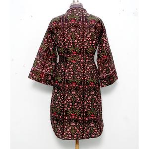 Nouvelle arrivée, chemise longue en tissu imprimé floral personnalisé, coupe ajustée, avec fermeture boutonnée, chemise de soirée confortable, chemise formelle, tunique pour filles - Product Image 6