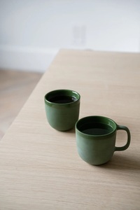 Elegante Taza de Café de Cerámica con Acabado Crema Suave, Cuerpo Redondeado, Asa Cómoda, Resistente al Calor, Artesanal para una Cocina Atemporal - Product Image 3