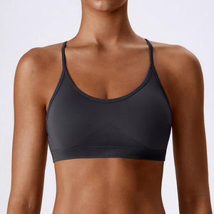 Soutien-gorge de sport pour femme en promotion – Haute qualité, extensible dans 4 directions, respirant, écologique, élasticité moyenne, XS personnalisable à l'avant - Product Image 2