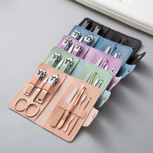 Set de 7 Piezas de Cortauñas Portátiles, Cortador de Uñas, Cuchillo para Pelar Orejas, Set de Manicura, Herramientas de Cuidado Personal, Pedicura, Tijeras para Cejas - Product Image 5