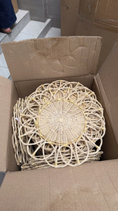 Assiette décorative en rotin tressé, artisanale, naturelle, pour la décoration de la maison, salon et table à manger - Product Image 3