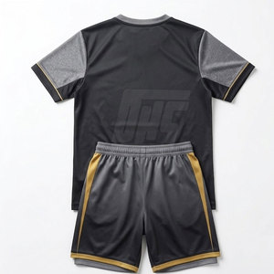Tenue d'entraînement de badminton en tissu performant offrant respirabilité, confort et liberté de mouvement sur le terrain - Product Image 2