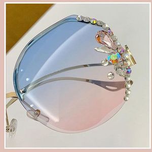 Hot Fashion Gold Rimmed Metal <b>Frame</b> Acrylic Lenses Gradient Unisex Retro Oversized Rimless Sunglasses UV Protection Luxury - Product Image 3