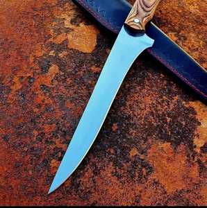 Cuchillo de Filetear de Acero Inoxidable de Grado Industrial Hecho a Mano con Mango de Madera y Funda de Cuero para Acampar al Aire Libre - Product Image 4