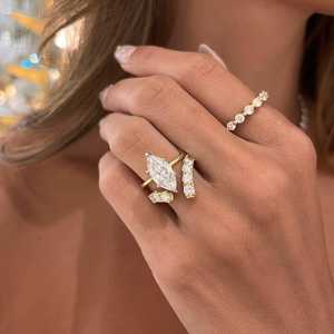 Bague de fiançailles solitaire marquise 2,50 carats en diamant de laboratoire serti à griffes, style minimaliste, pour demande en mariage, vente en gros, or massif 14k 18k - Product Image 4