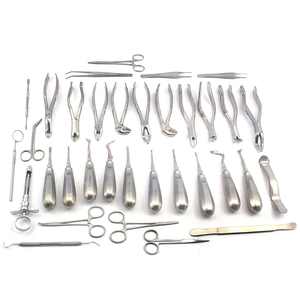 Juego de 32 Instrumentos de Extracción Dental Oral, Elevadores y Pinzas Quirúrgicas de Dentavex - Product Image 1