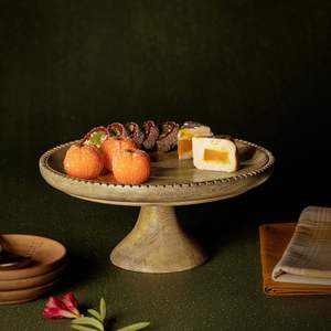 Support à gâteau rond en bois naturel, antiadhésif, écologique, fait main, passe au lave-vaisselle - Product Image 4