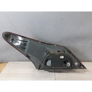 ไฟท้ายมือสองของรถยนต์อีควัส ขวา รุ่น 924023N000 - Product Image 6