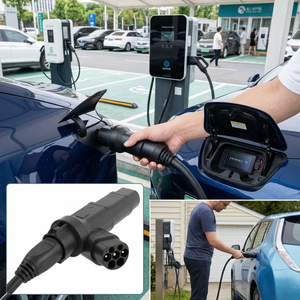 Convertisseur de charge EV de type 1 vers NACS 32A AC compatible avec la plupart des chargeurs SAE J1772 et des modèles EV NACS - Product Image 1